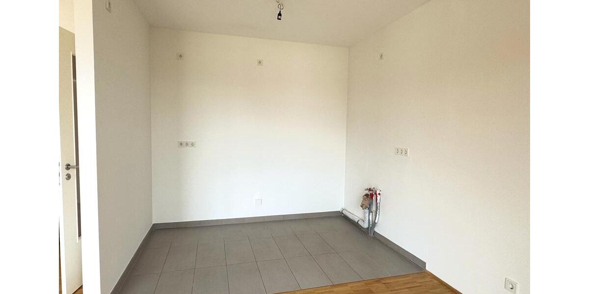 Etagenwohnung Bonn Dransdorf - 4 Zimmer, 105 m&sup2;, 1.425&euro; | Angebot:26442281
