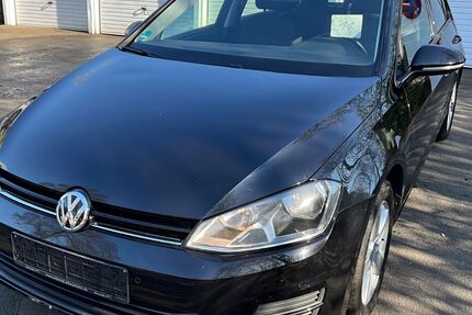 VW Golf 116.000 km 7.590 &euro; koeln 51105
