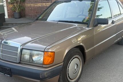 Mercedes-Benz 190 247.000 km 2.490 &euro; Düren 52349