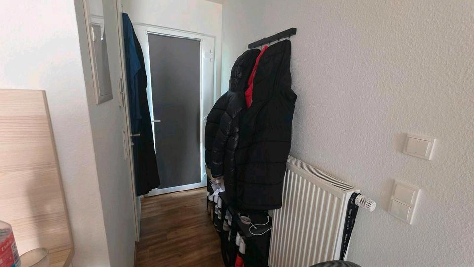 Etagenwohnung Frechen - 1 Zimmer, 33 m&sup2;, 900&euro; | Angebot:26662700