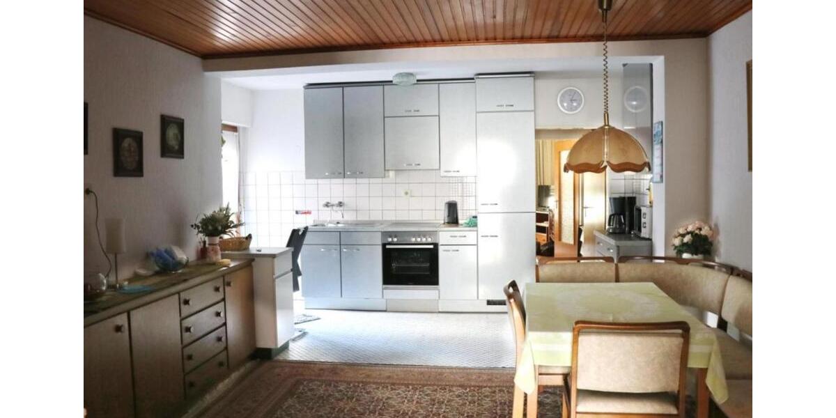 Reihenhaus Köln Heimersdorf - 9 Zimmer, 189 m&sup2;, 550.000&euro; | Angebot:25171438
