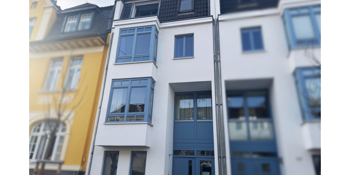 Einfamilienhaus Bonn Beuel - 8 Zimmer, 243 m&sup2;, 948.000&euro; | Angebot:25877346