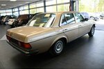 Mercedes-Benz 230 E - AUT. - SCHIEBDACH - ROSTFREI - 121.827 km 12.980 &euro; Euskirchen 53881