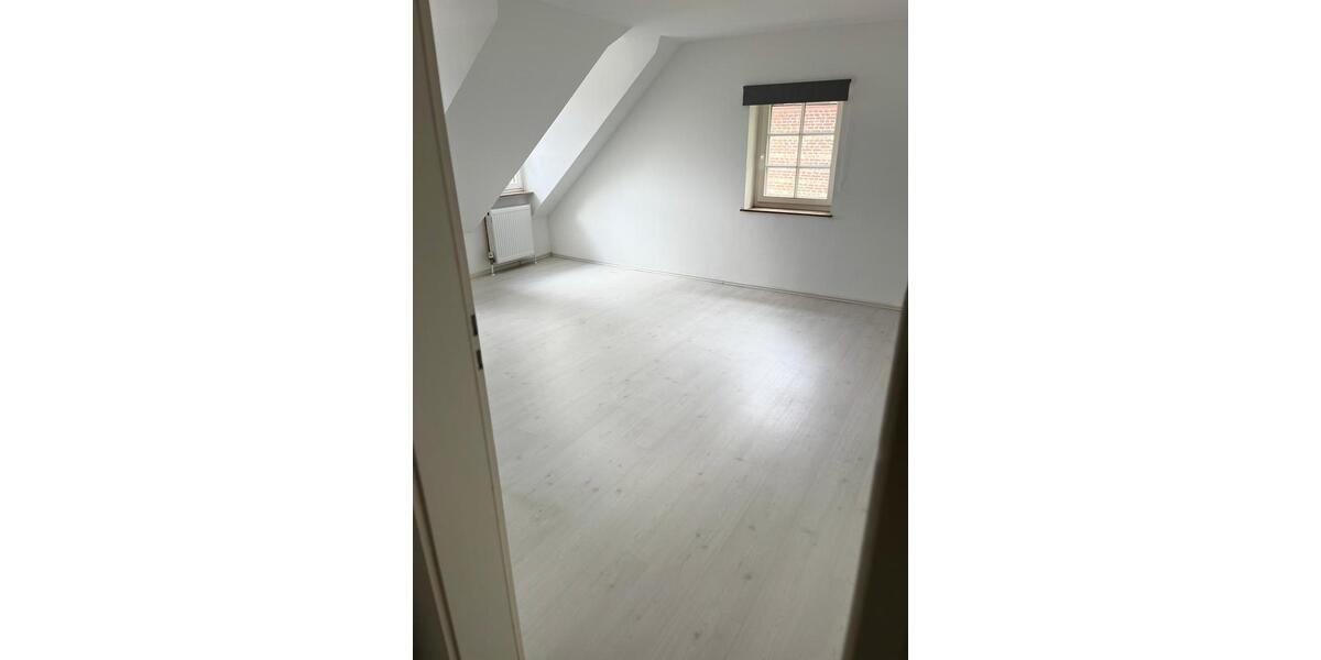 Maisonettenwohnung Kerpen Buir - 3 Zimmer, 120 m&sup2;, 1.600&euro; | Angebot:26284338