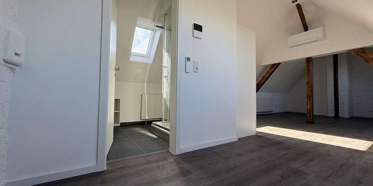 Etagenwohnung Köln Klettenberg - 4 Zimmer, 105 m&sup2;, 1.890&euro; | Angebot:26661049