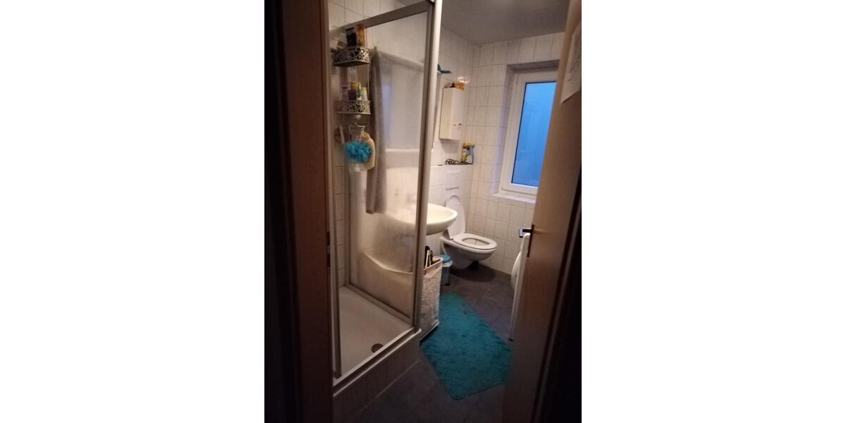 Etagenwohnung Brühl - 3 Zimmer, 78 m&sup2;, 1.120&euro; | Angebot:23792003