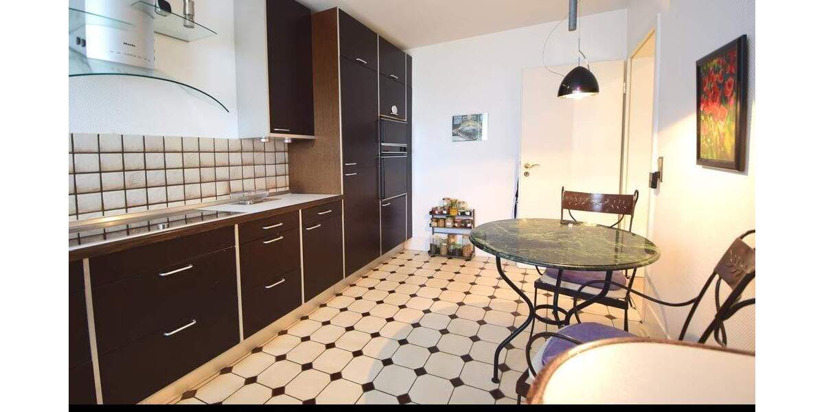 Reihenmittelhaus Köln Langel - 6 Zimmer, 145 m&sup2;, 529.000&euro; | Angebot:25672628