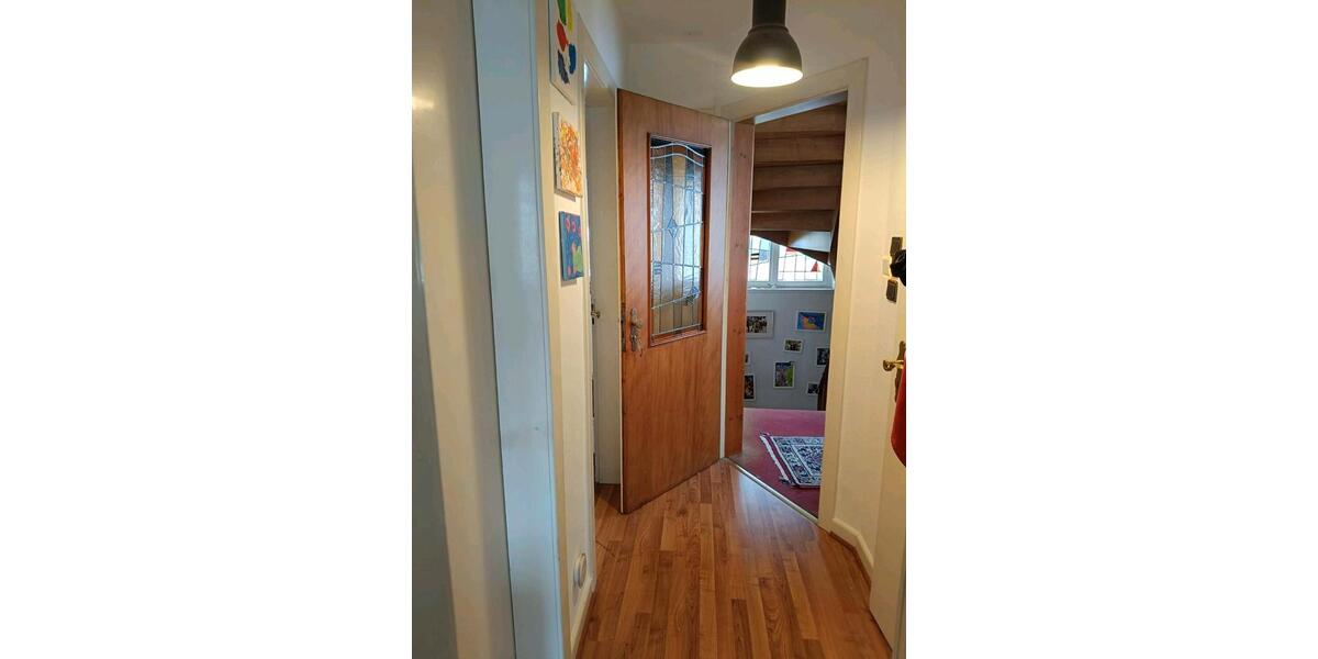 Etagenwohnung Bonn Dottendorf - 4 Zimmer, 65 m&sup2;, 1.070&euro; | Angebot:25824077