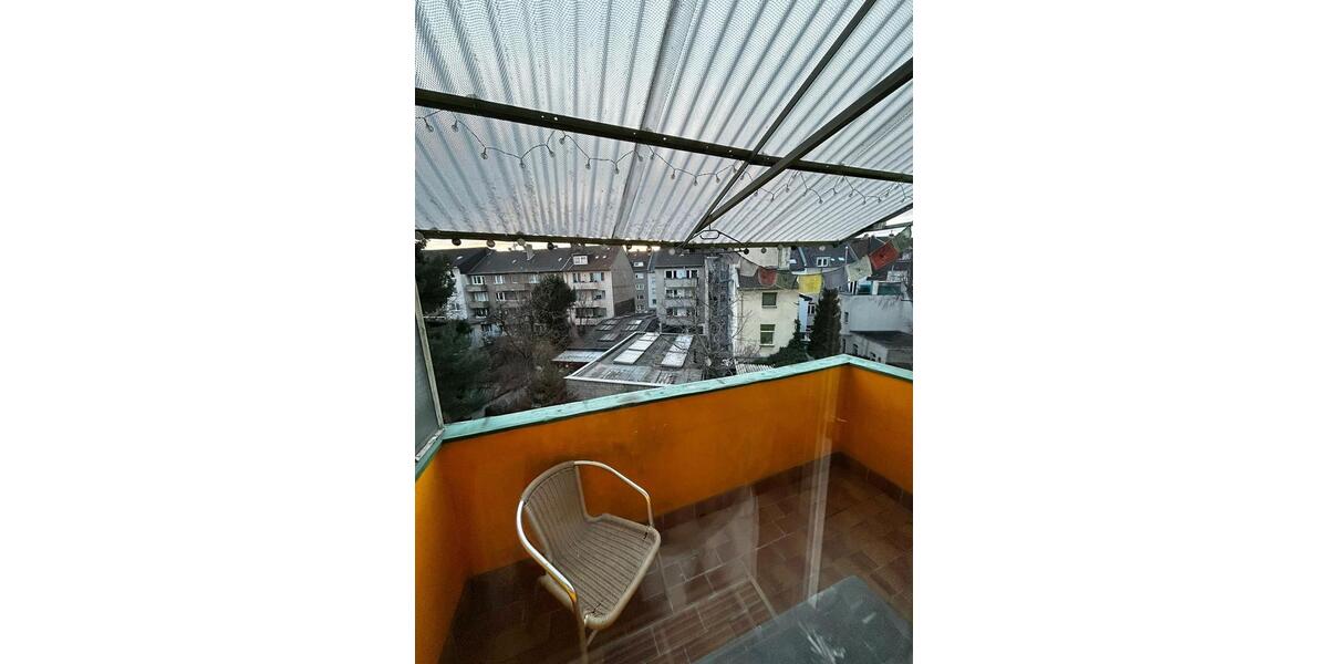 Etagenwohnung Köln Kalk - 4 Zimmer, 73 m&sup2;, 1.250&euro; | Angebot:26013843