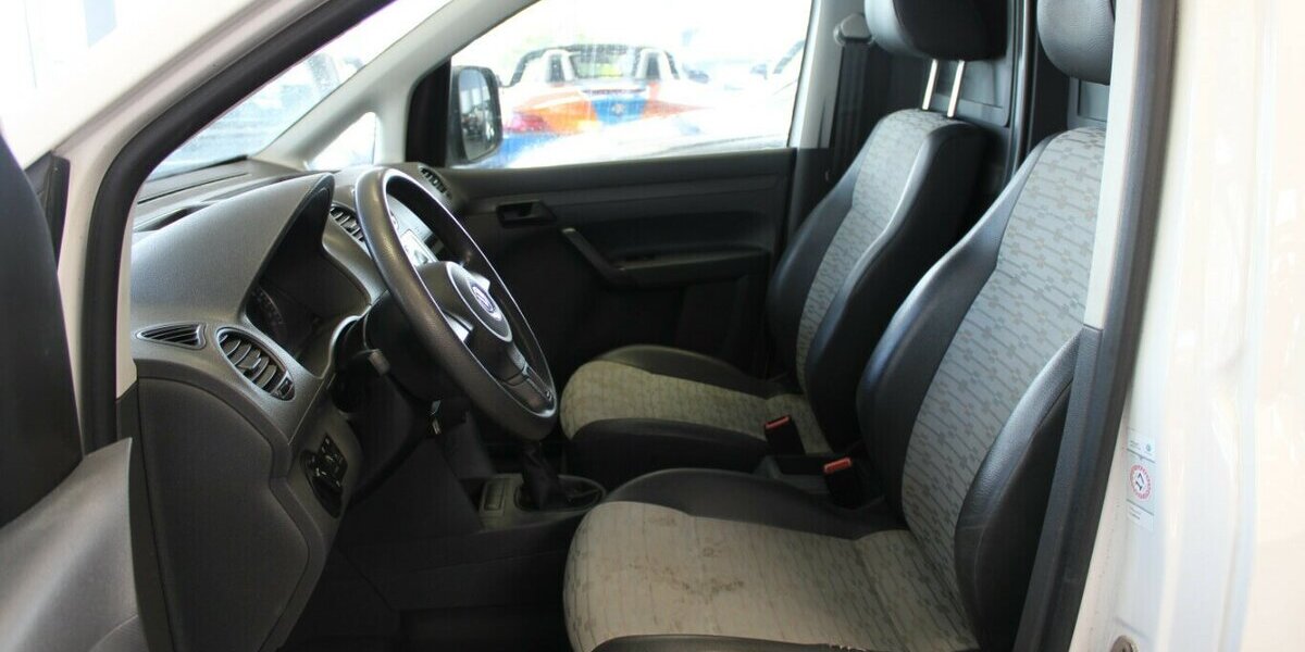 VW Caddy 1.2 EcoProfi 121.857 km 6.980 &euro; Euskirchen 53881