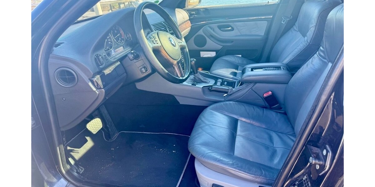 BMW E39 313.000 km 5.200 &euro; Alfter 53347