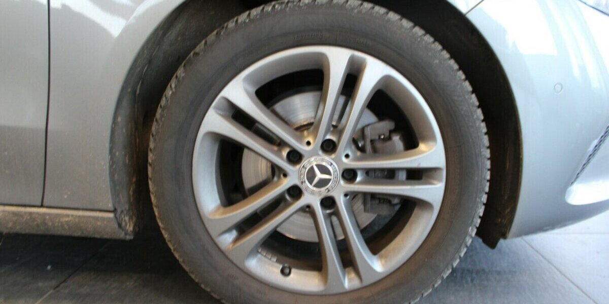 Mercedes-Benz B 200 7G-DCT Progressive 102.940 km 17.980 &euro; Euskirchen 53881