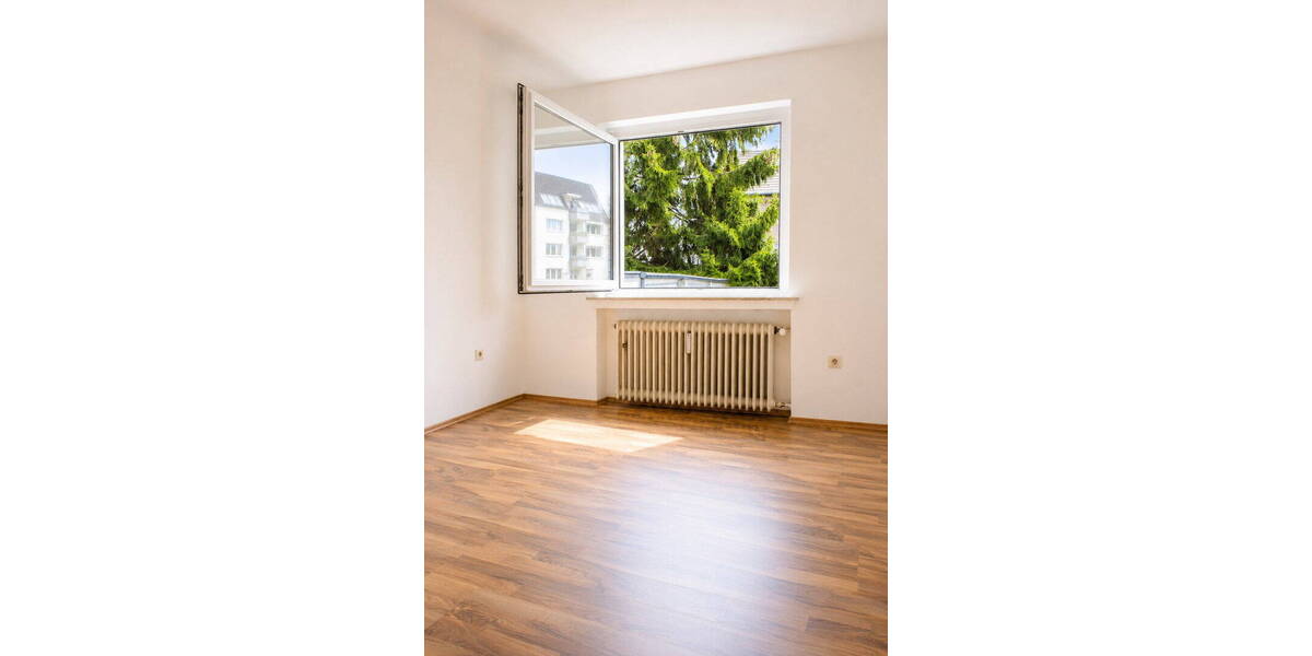Etagenwohnung Köln Poll - 2 Zimmer, 41 m&sup2;, 168.000&euro; | Angebot:26739265