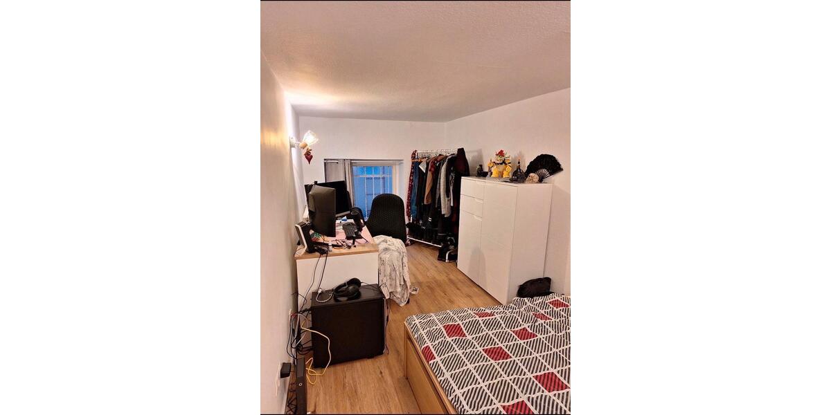 Hochparterre Bonn - 2 Zimmer, 45 m&sup2;, 870&euro; | Angebot:26038166