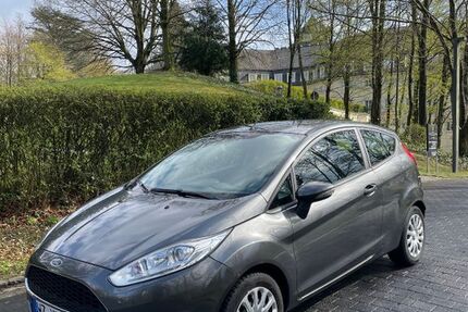 Ford Fiesta 97.300 km 6.200 &euro; Bonn 53173