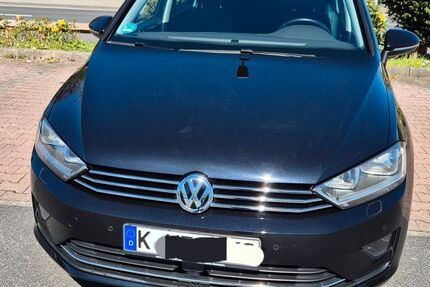 VW Golf Sportsvan 78.800 km 12.299 &euro; Köln 51103