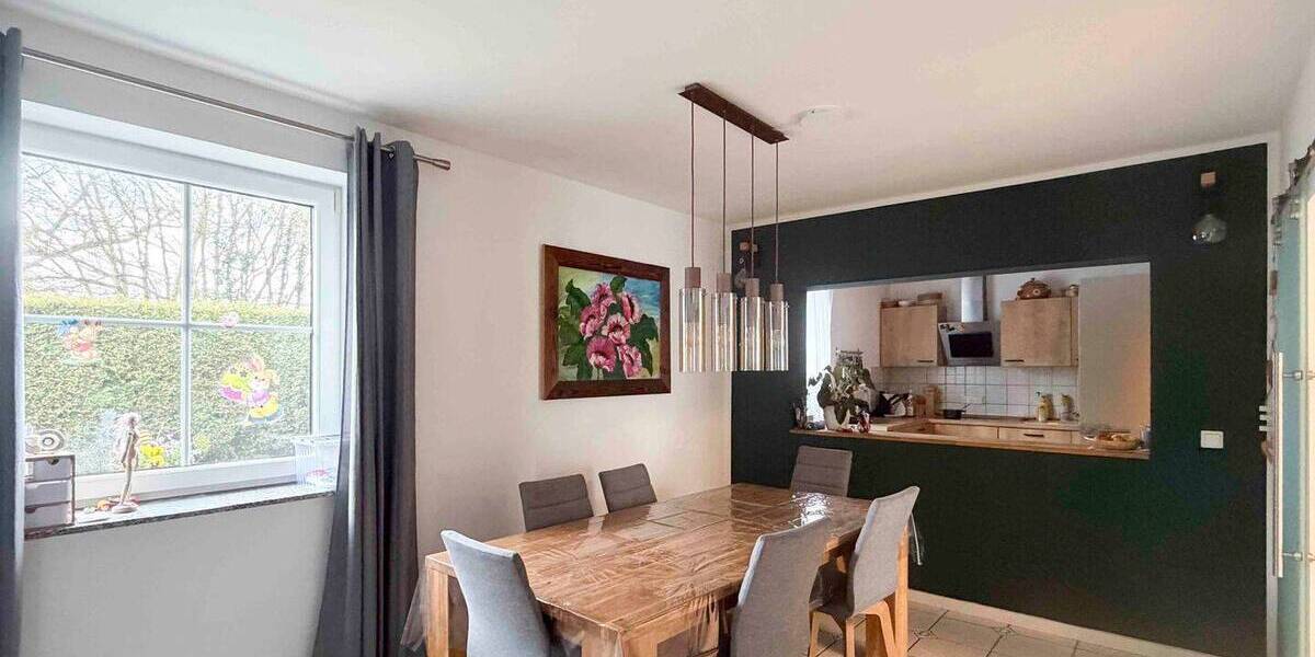 Reihenmittelhaus Bergheim Rheidt - 4 Zimmer, 147 m&sup2;, 399.000&euro; | Angebot:26081199