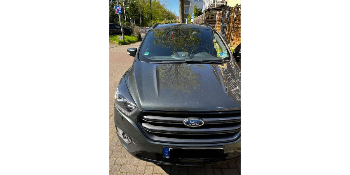Ford Kuga 119.000 km 16.900 &euro; Köln 51107