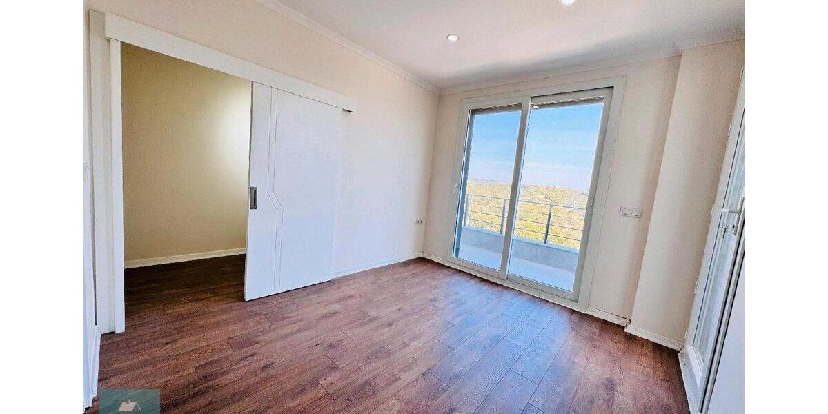 Villa Köln Rodenkirchen - 4 Zimmer, 120 m&sup2;, 223.000&euro; | Angebot:26693833