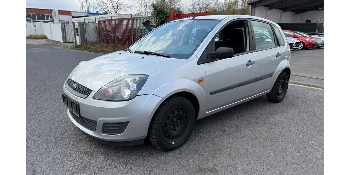 Ford Fiesta 124.951 km 1.499 &euro; Bonn - Dottendorf 53129