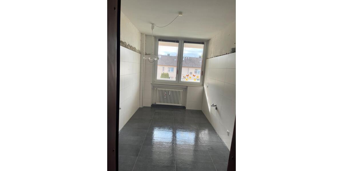 Etagenwohnung Bonn Hardtberg - 4 Zimmer, 80 m&sup2;, 1.550&euro; | Angebot:25047230