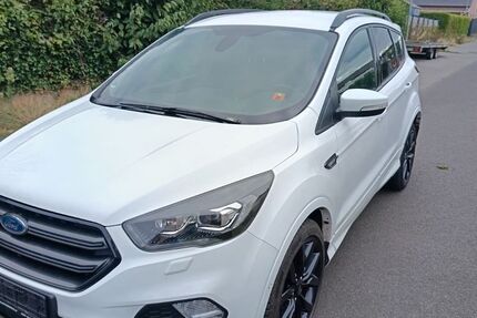 Ford Kuga 134.000 km 10.500 &euro; Erftstadt 50374