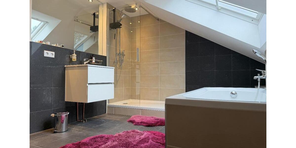 Etagenwohnung Sankt Augustin - 2 Zimmer, 70 m&sup2;, 1.600&euro; | Angebot:25901442