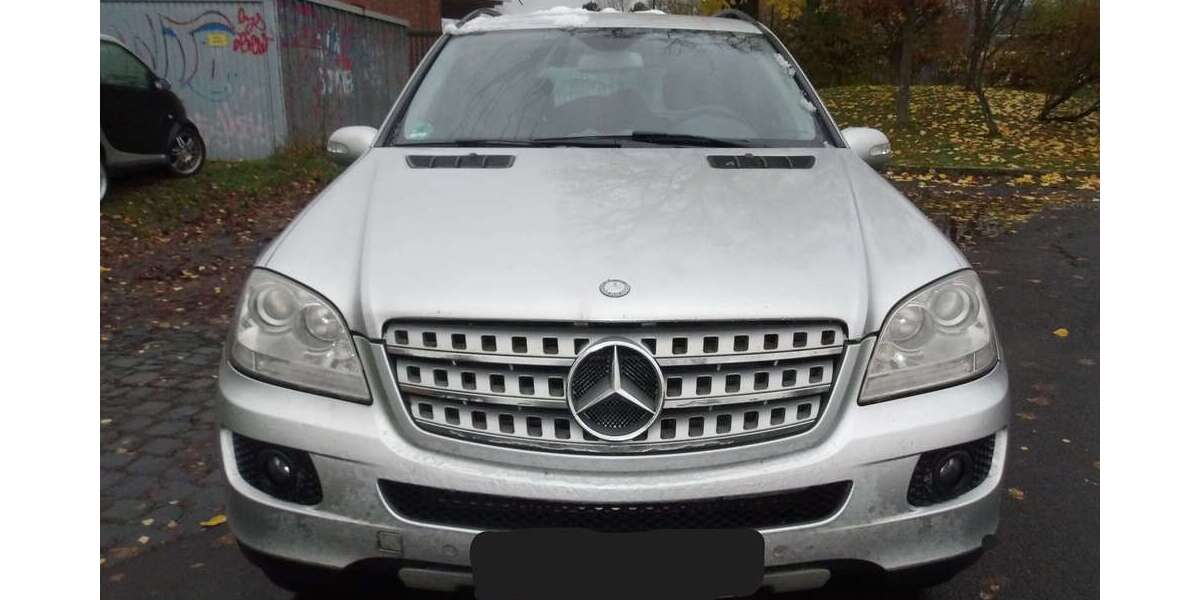 Mercedes-Benz ML 320 398.000 km 6.870 &euro; Siegburg 53721