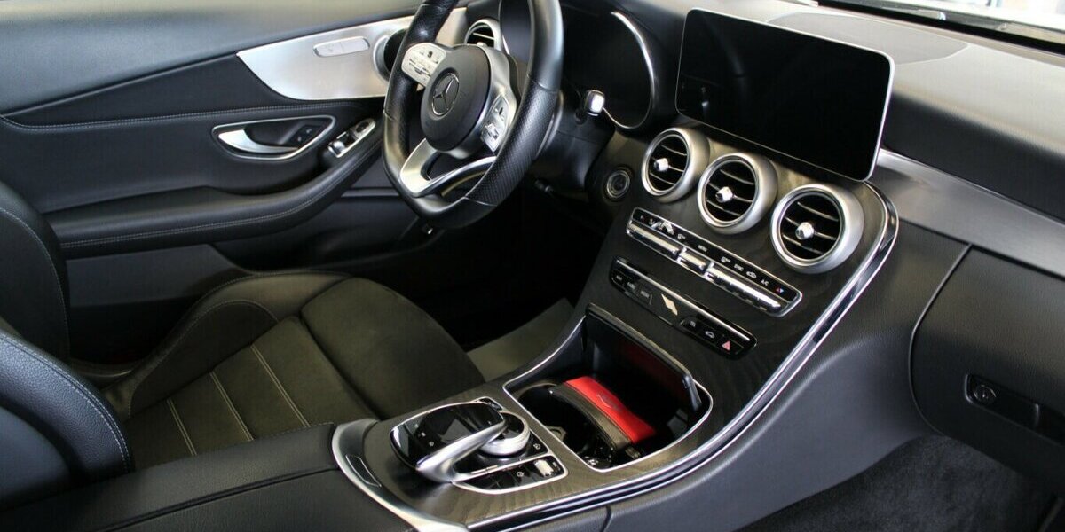 Mercedes-Benz C 180 Coupe 9G-TRONIC AMG Line 129.338 km 23.980 &euro; Euskirchen 53881