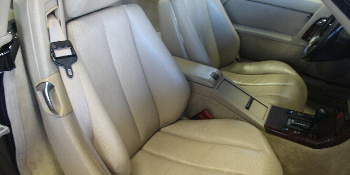 Mercedes-Benz SL 300 24V - Hardtop - H-KENNZEICHEN - 64.150 km 22.980 &euro; Euskirchen 53881