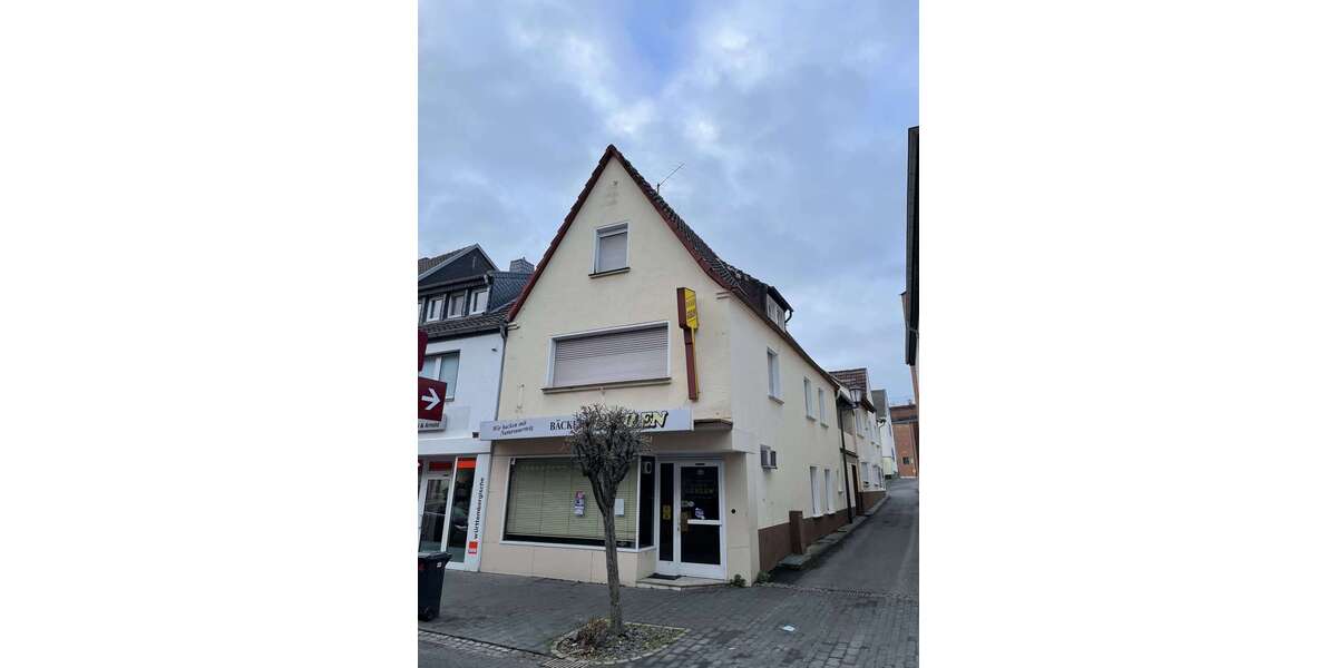 Einfamilienhaus Zülpich Hoven - 8 Zimmer, 375 m&sup2;, 236.000&euro; | Angebot:14445374