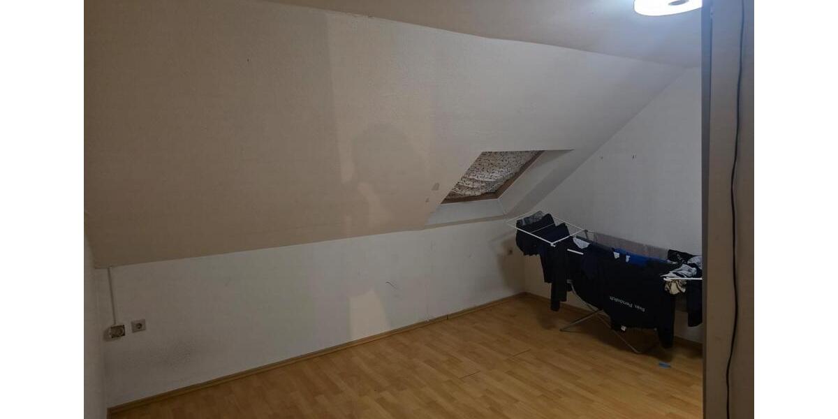 Etagenwohnung Rösrath - 3 Zimmer, 65 m&sup2;, 1.300&euro; | Angebot:25420147