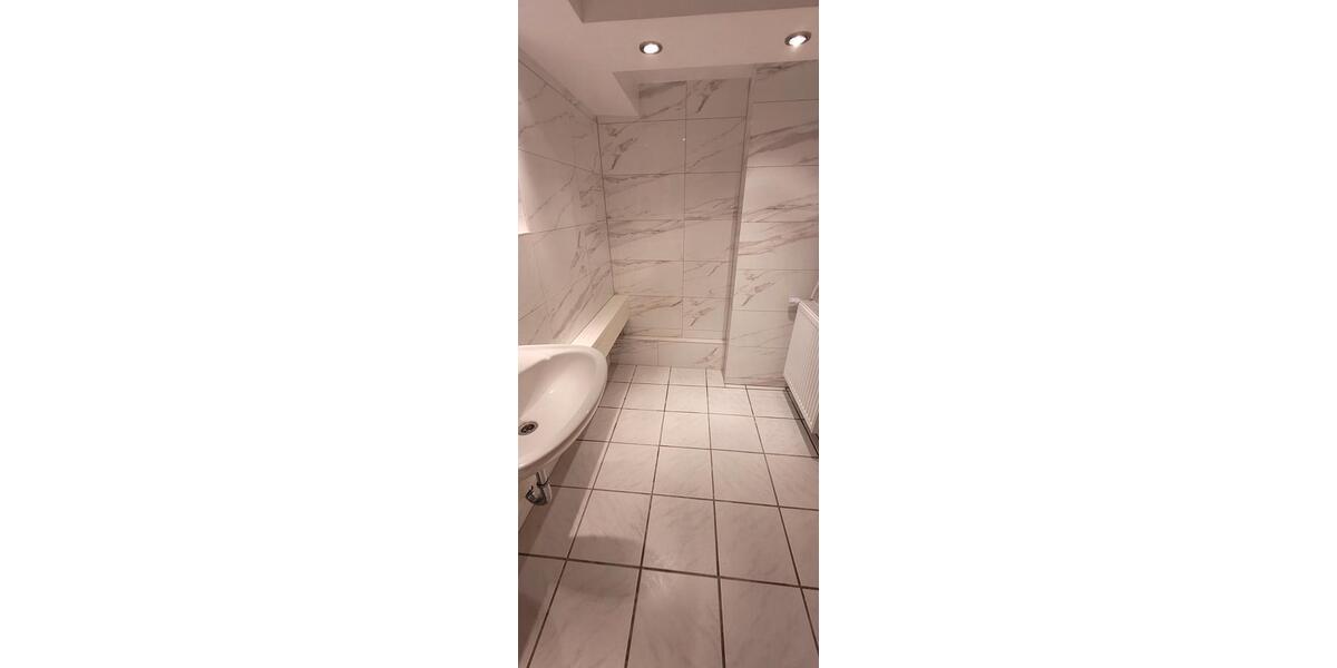 Etagenwohnung Hürth - 2 Zimmer, 53 m&sup2;, 755&euro; | Angebot:26021484