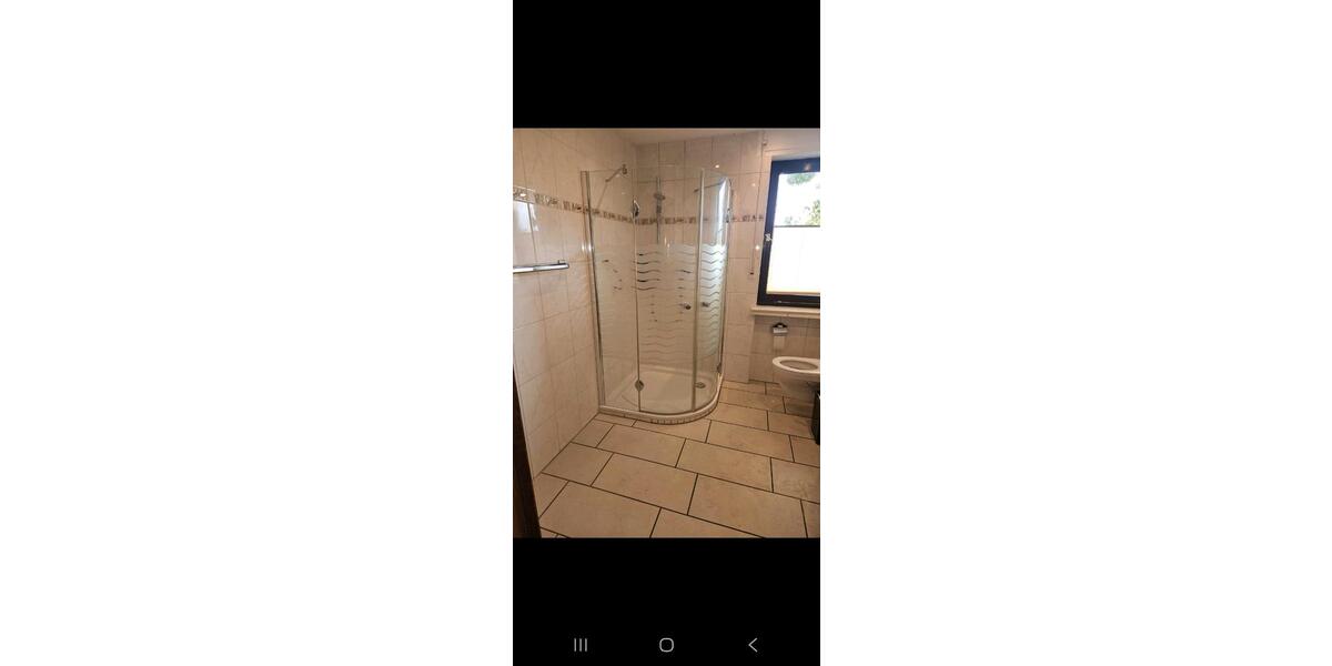 Etagenwohnung Bonn Auerberg - 5 Zimmer, 126 m&sup2;, 1.500&euro; | Angebot:25764238