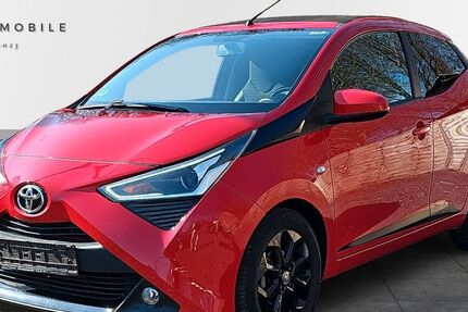 Toyota Aygo (X) 58.447 km 8.800 &euro; Troisdorf 53840