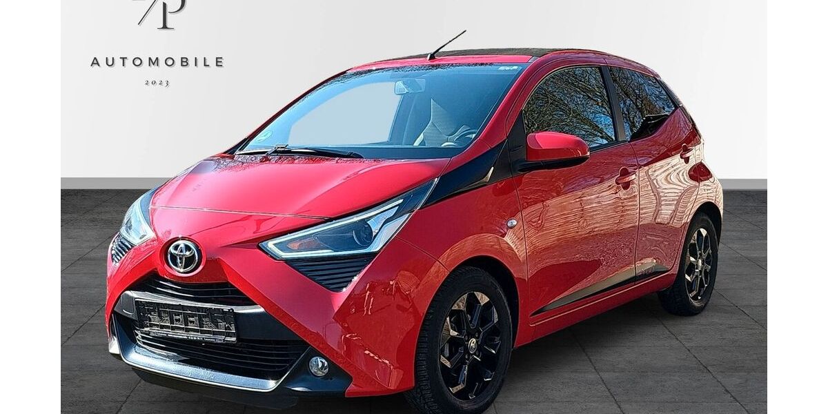 Toyota Aygo (X) 58.447 km 8.800 &euro; Troisdorf 53840