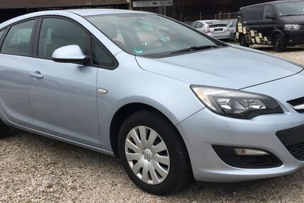 Opel Astra 97.000 km 6.498 &euro; Bonn 53227