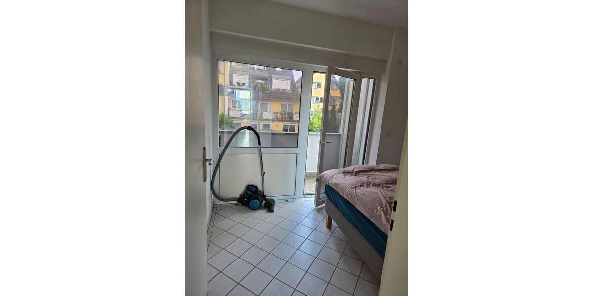 Etagenwohnung Köln Mülheim - 2 Zimmer, 54 m&sup2;, 1.300&euro; | Angebot:25887303