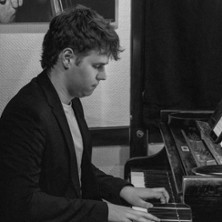 Young Talents: Max Köhler Trio 27.05.2026 Jazz-Club King Georg