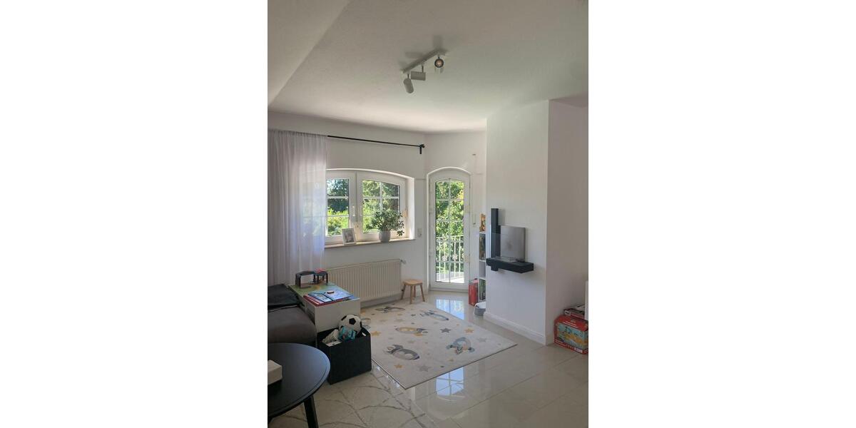 Etagenwohnung Pulheim - 4 Zimmer, 140 m&sup2;, 1.600&euro; | Angebot:26041764