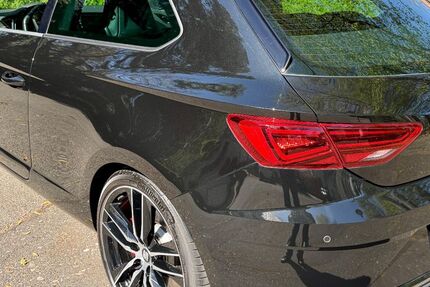 Seat Leon 56.260 km 24.750 &euro; Nörvenich 52388