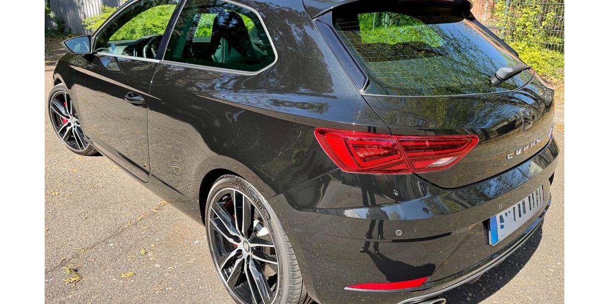 Seat Leon 56.260 km 24.750 &euro; Nörvenich 52388