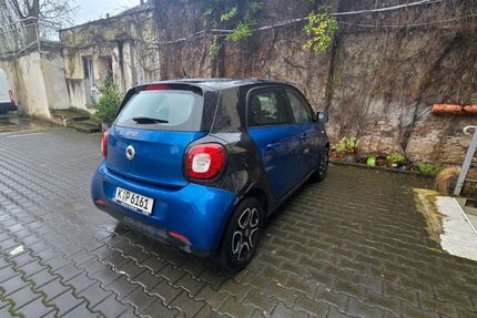 Smart ForFour 96.000 km 9.500 &euro; Köln 51103