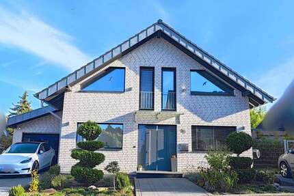 Haus Rheinbach - 5 Zimmer, 163 m&sup2;, 890.000&euro; | Angebot:23629404