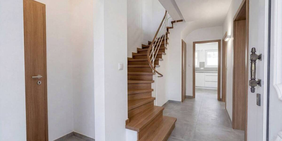 Doppelhaushälfte Bonn / Niederholtorf Niederholtorf - 7 Zimmer, 169 m&sup2;, 498.000&euro; | Angebot:26105598