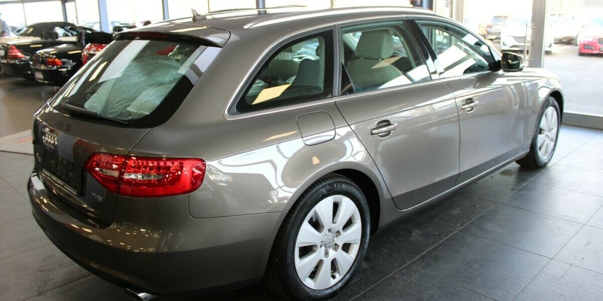 Audi A4 Avant 1.8 TFSI multitronic Ambiente 27.449 km 17.980 &euro; Euskirchen 53881