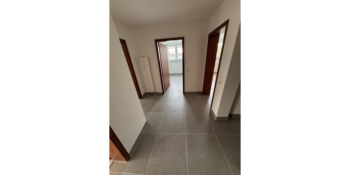 Etagenwohnung Köln Porz - 3 Zimmer, 86 m&sup2;, 1.380&euro; | Angebot:25854650