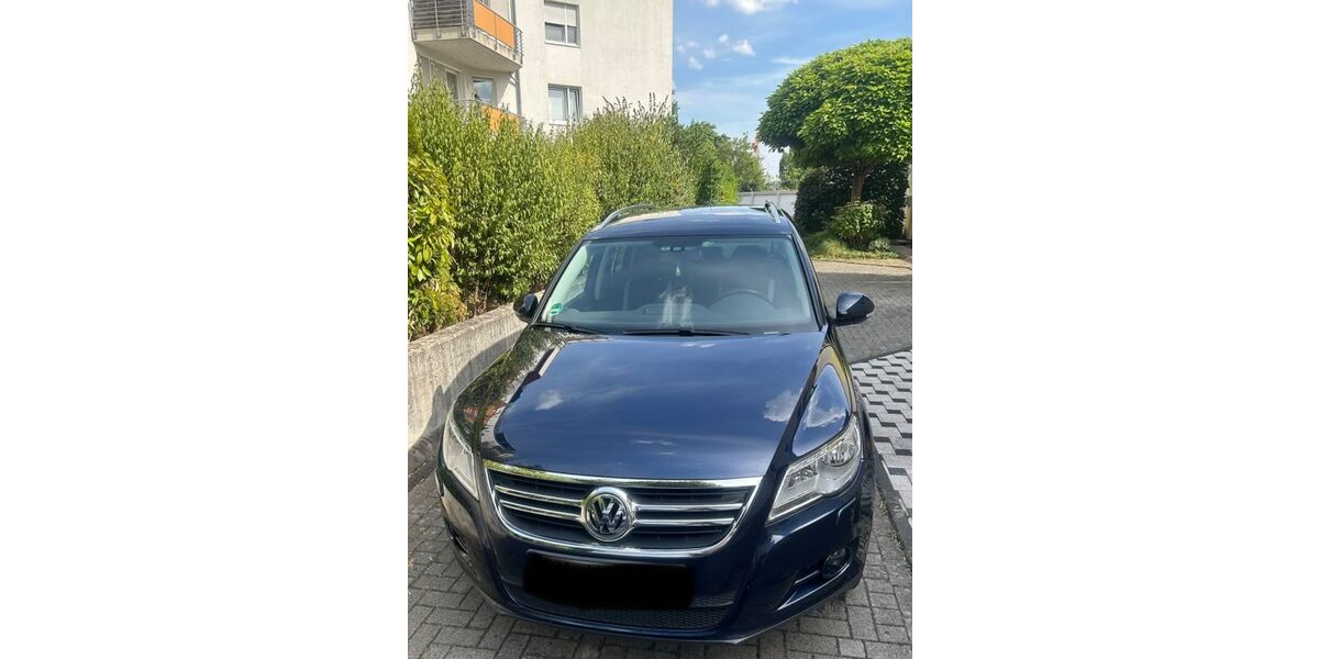 VW Tiguan 183.000 km 7.650 &euro; Bonn 53177