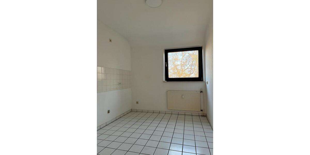 Etagenwohnung Sankt Augustin - 2 Zimmer, 94 m&sup2;, 899&euro; | Angebot:25366774