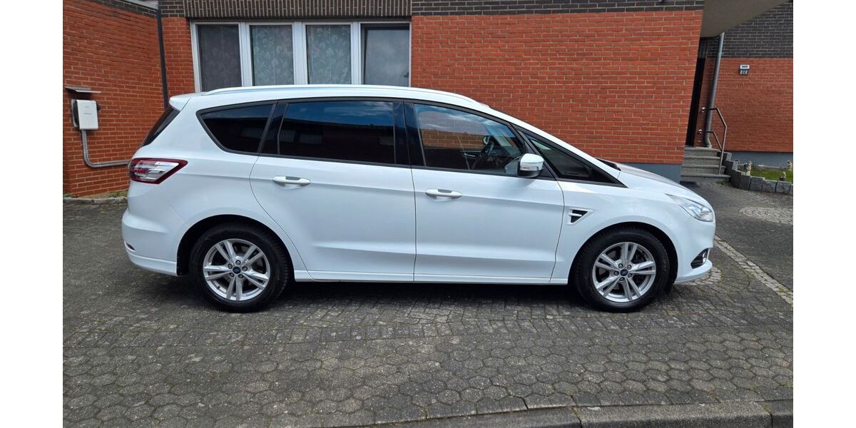 Ford S-Max 81.000 km 20.700 &euro; Erftstadt 50374